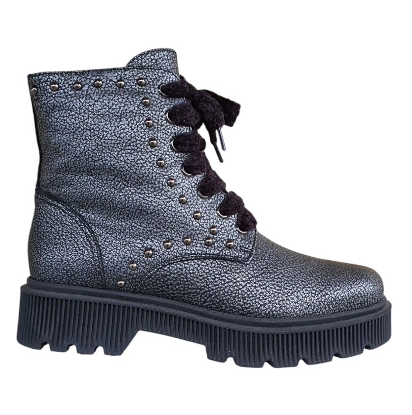 8498 Londra anticipato